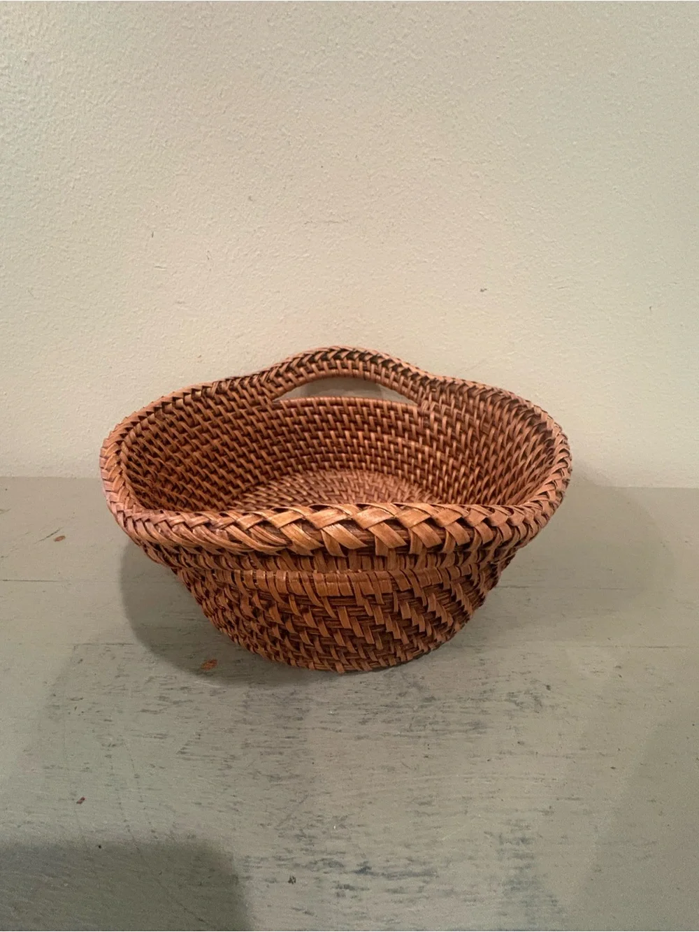 Crate&Barrel 7X3 Artesia Honey Rattan Round Bread/Cracker Basket